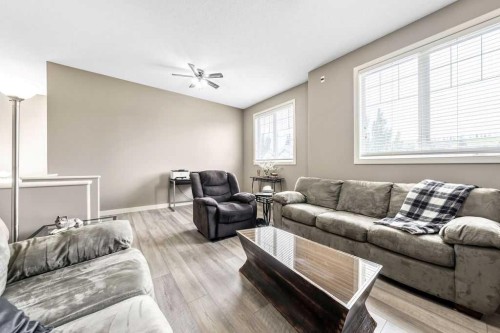 20 Sherwood Rise Nw, Calgary, AB - Indoor Photo Showing Living Room