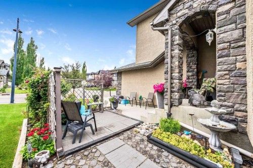 20 Sherwood Rise Nw, Calgary, AB - Outdoor