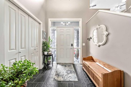 20 Sherwood Rise Nw, Calgary, AB - Indoor Photo Showing Other Room