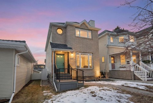 2213 31 Avenue Sw, Calgary, AB - Outdoor With Deck Patio Veranda