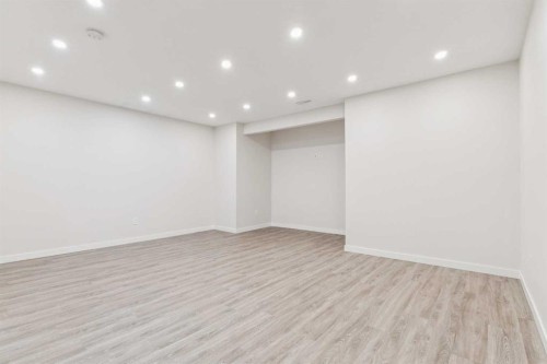 132 Citadel Meadow Bay Nw, Calgary, AB - Indoor