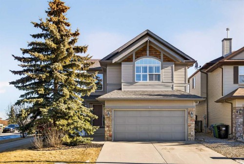 4 Cougarstone Square Sw, Calgary, AB - Outdoor