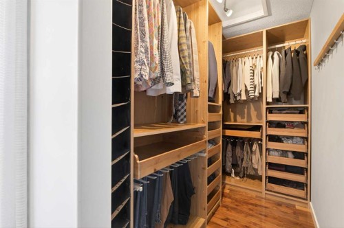 4 Cougarstone Square Sw, Calgary, AB - Indoor With Storage