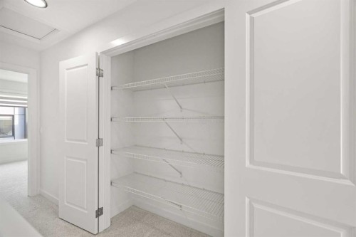 202-550 Seton Circle Se, Calgary, AB - Indoor With Storage