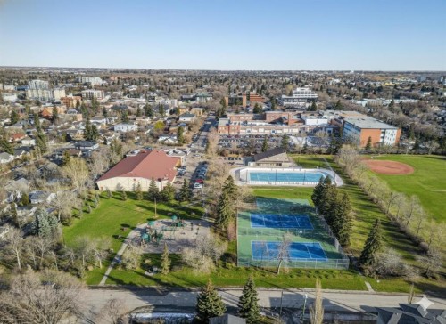414 12 Avenue Nw, Calgary, AB - Outdoor With View