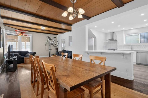 414 12 Avenue Nw, Calgary, AB - Indoor Photo Showing Dining Room