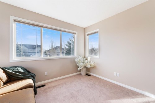 8 Heritage Cove, Heritage Pointe, AB - Indoor