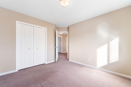 8 Heritage Cove, Heritage Pointe, AB - Indoor
