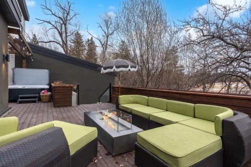 411 Cliffe Avenue Sw, Calgary, AB - Outdoor With Deck Patio Veranda