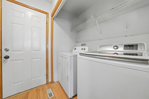 218 Tarawood Place Ne, Calgary, AB - Indoor Photo Showing Laundry Room
