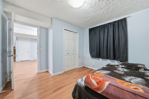 218 Tarawood Place Ne, Calgary, AB - Indoor Photo Showing Bedroom