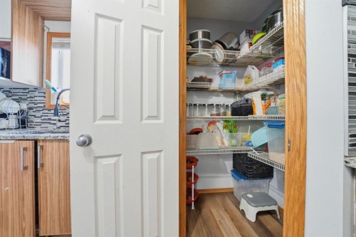 218 Tarawood Place Ne, Calgary, AB - Indoor Photo Showing Other Room