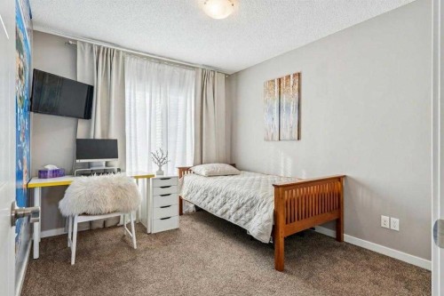 61 Nolancrest Gate Nw, Calgary, AB - Indoor Photo Showing Bedroom