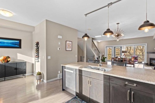 403 Valley Ridge Manor Nw, Calgary, AB 