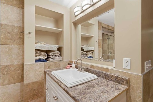 96 Abberfield Crescent Ne, Calgary, AB - Indoor Photo Showing Bathroom