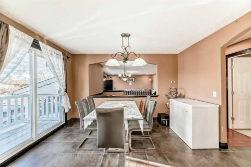 7160 Temple Drive Ne, Calgary, AB - Indoor Photo Showing Dining Room