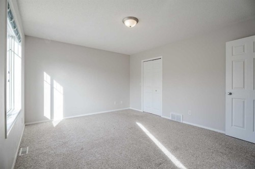 122 Panamount Drive Nw, Calgary, AB - Indoor Photo Showing Other Room