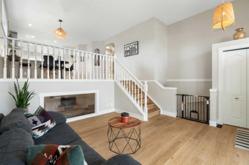 111 Woodside Circle Nw, Airdrie, AB 