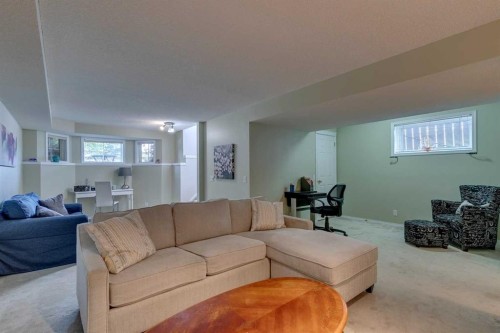 271 Tuscany Valley Drive Nw, Calgary, AB - Indoor