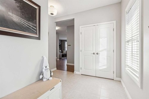 49 Sunset Manor, Cochrane, AB 