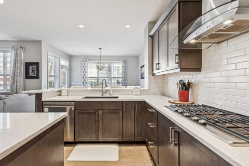 49 Sunset Manor, Cochrane, AB 