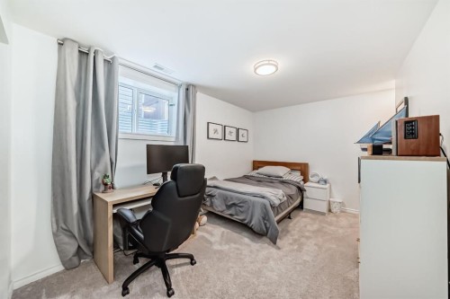 936 Copperfield Boulevard Se, Calgary, AB - Indoor Photo Showing Other Room