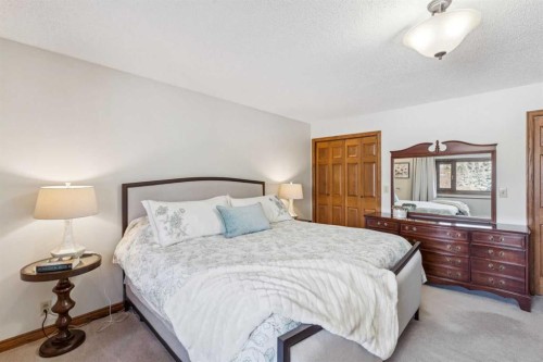 6 Glenbrook Crescent, Cochrane, AB - Indoor Photo Showing Bedroom