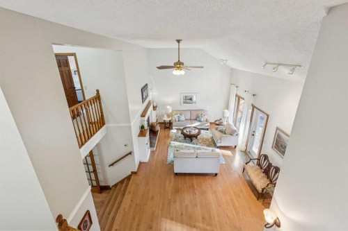 6 Glenbrook Crescent, Cochrane, AB - Indoor Photo Showing Other Room