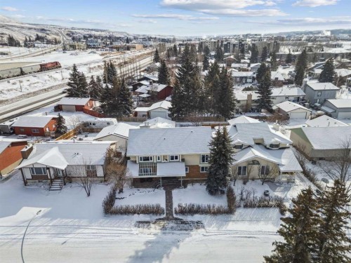 6 Glenbrook Crescent, Cochrane, AB - Outdoor With View