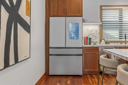 4-511 6Th Avenue, Canmore, AB - Indoor Photo Showing Other Room