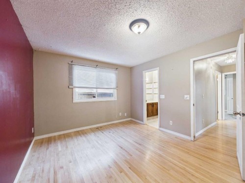 503 Dalcastle Mews Nw, Calgary, AB - Indoor Photo Showing Other Room