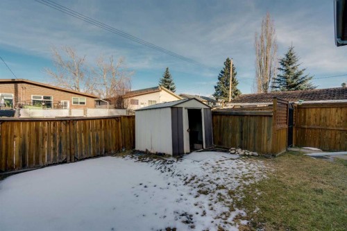 3404 35 Avenue Se, Calgary, AB - Outdoor