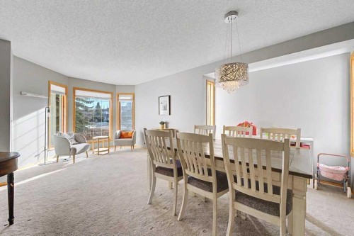 105 Citadel Crest Park Nw, Calgary, AB - Indoor Photo Showing Dining Room