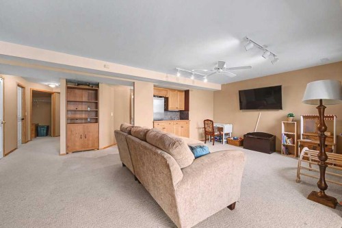 105 Citadel Crest Park Nw, Calgary, AB - Indoor