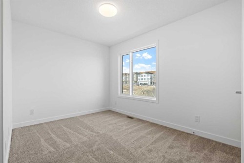 1007-25 Wildwoods Court Sw, Airdrie, AB - Indoor Photo Showing Other Room