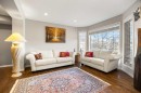 34 Edgeridge Mews Nw, Calgary, AB  - Indoor Photo Showing Living Room 