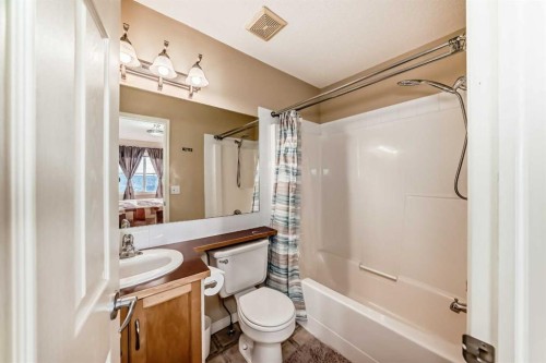 116 Hidden Creek Rise Nw, Calgary, AB - Indoor Photo Showing Bathroom