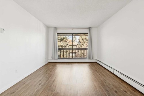 54-366 94 Avenue Se, Calgary, AB - Indoor