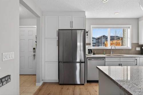 317 Legacy Boulevard Se, Calgary, AB - Indoor Photo Showing Kitchen