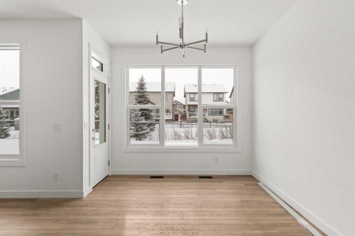 71 Silver Spruce Grove Sw, Calgary, AB - Indoor Photo Showing Other Room