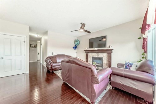 71 Martha'S Meadow Close Ne, Calgary, AB 