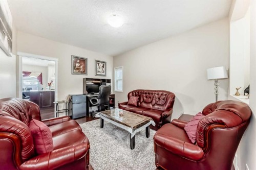 71 Martha'S Meadow Close Ne, Calgary, AB 