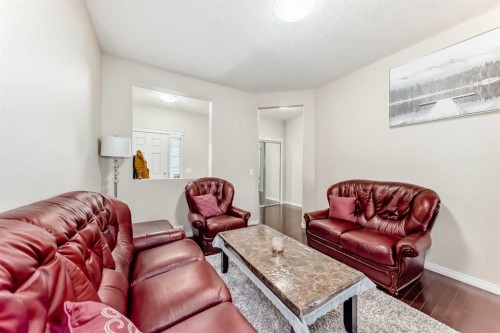 71 Martha'S Meadow Close Ne, Calgary, AB 