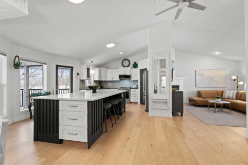 140 Allen Crescent, Vulcan, AB - Indoor