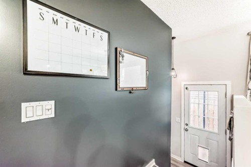 12 Taraglen Road Ne, Calgary, AB - Indoor Photo Showing Other Room