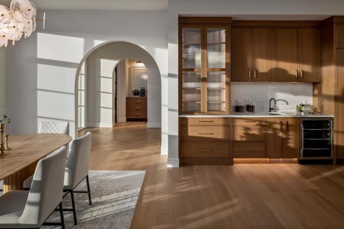 2920 Toronto Crescent Nw, Calgary, AB - Indoor