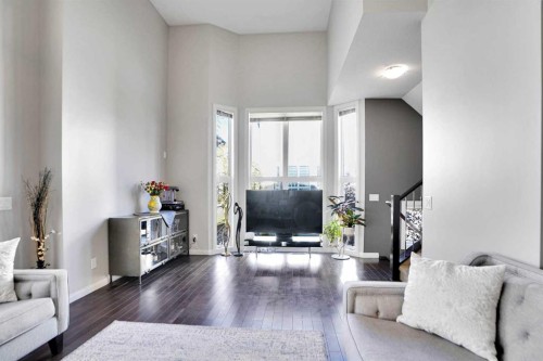 1511 Wentworth Villas Sw, Calgary, AB 