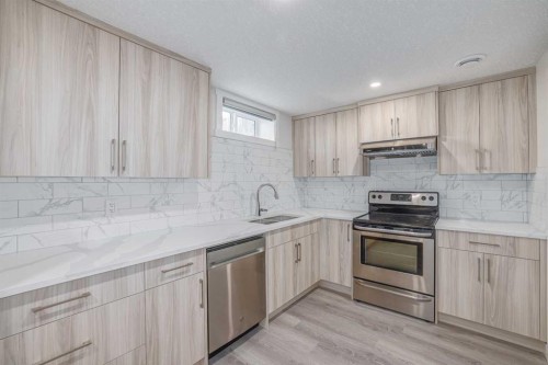 152 Falconridge Crescent Ne, Calgary, AB 