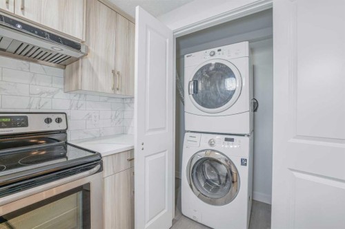 152 Falconridge Crescent Ne, Calgary, AB 