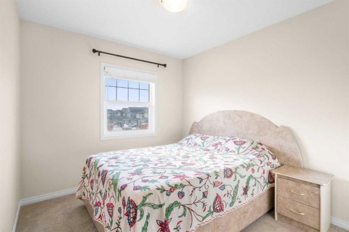 50 Legacy Glen Common Se, Calgary, AB - Indoor Photo Showing Bedroom